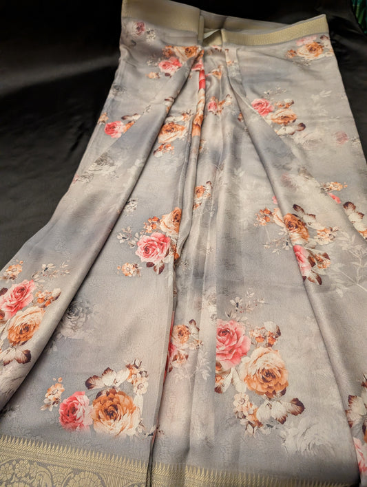 Grey Lightweight Floral Designer Saree with Bronze-Gold Border – Full Set