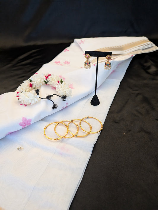Kerala White Designer Saree – Pink Thread & Gold Border - Full Set