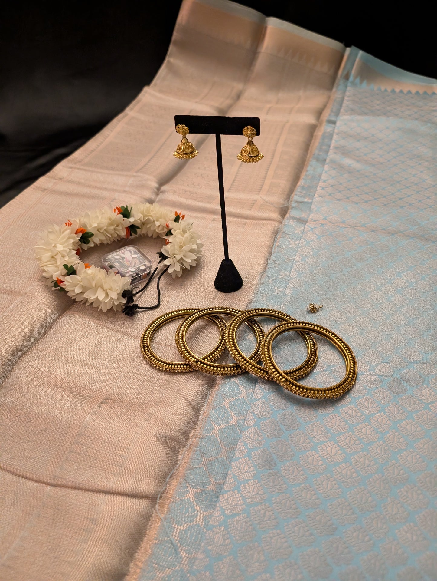 Pink Designer Saree with Teal Accent – Full Set