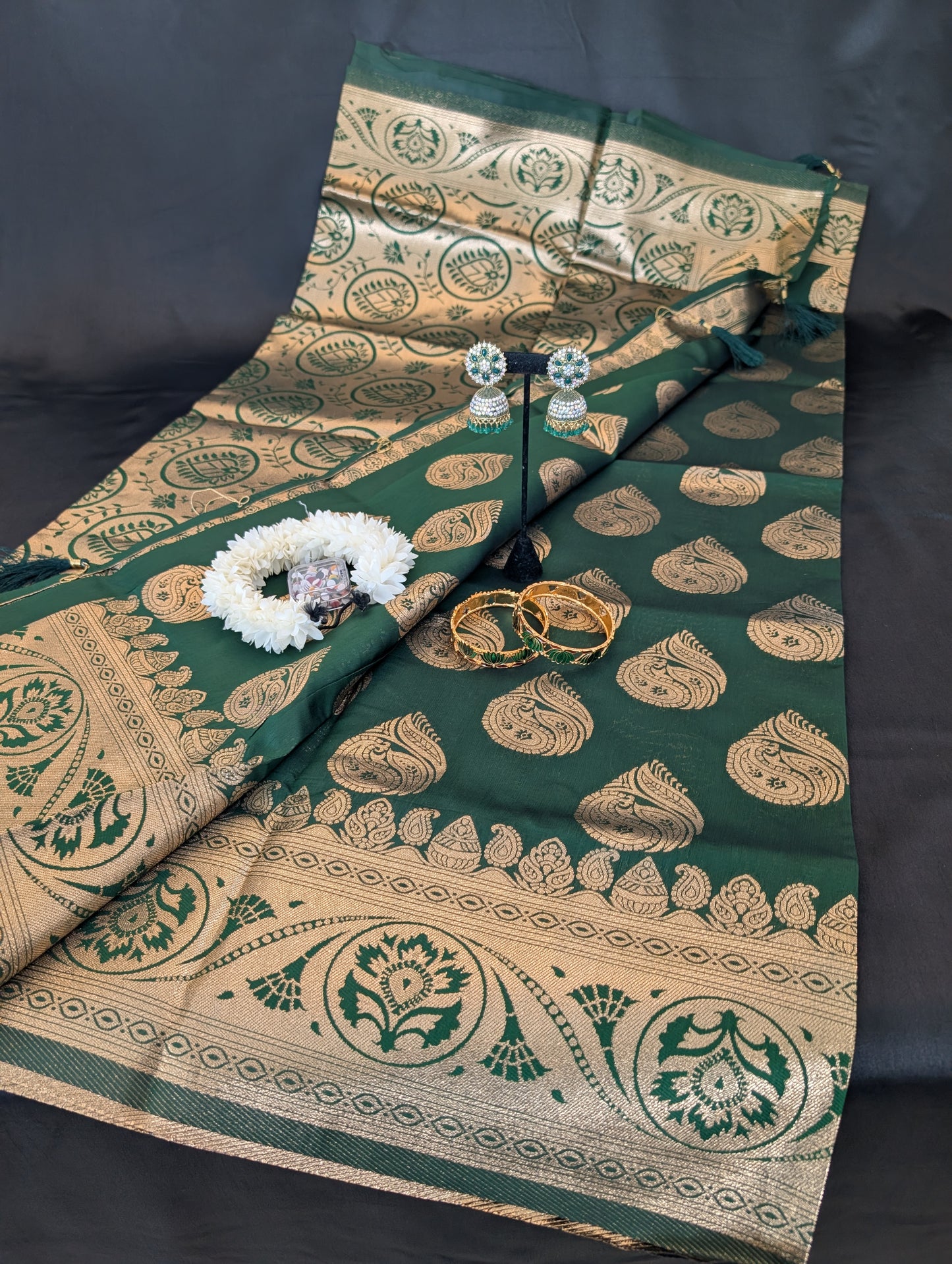 Green with Gold Work Designer Saree – Full Set