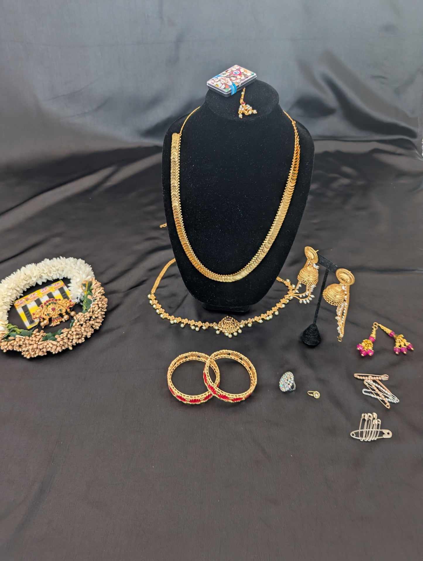 Blue Designer Saree with Gold Designs & Pink Headpiece – Full Set