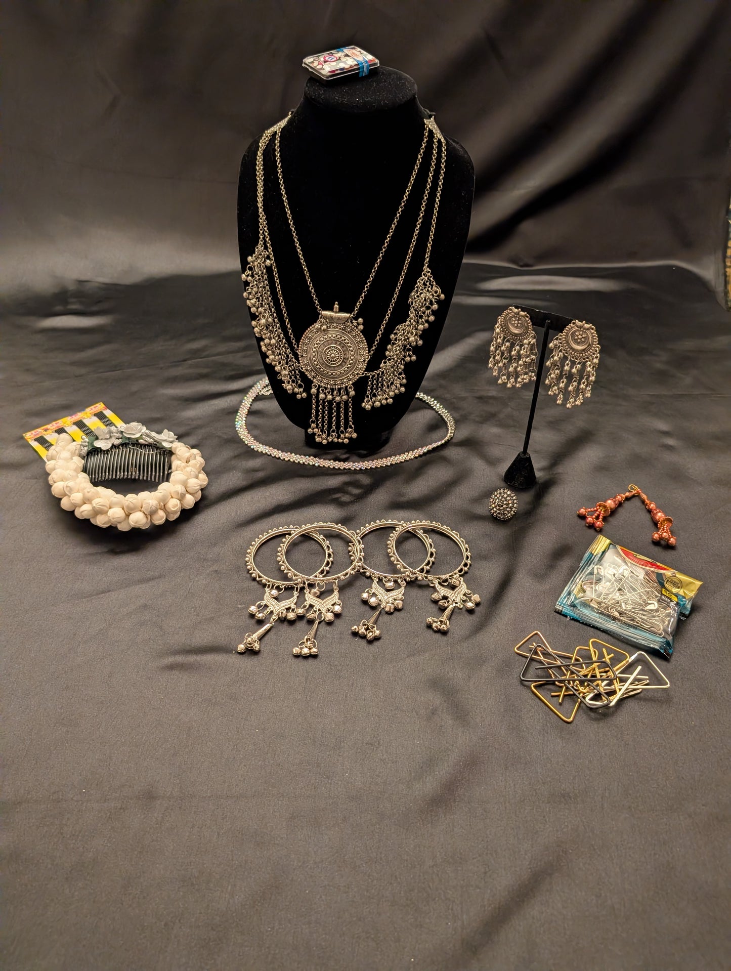 Pink & Silver Designer Saree with Silver Thread Work – Set