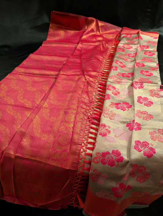 Pink Designer Saree – Floral Gold Work -  Full Set