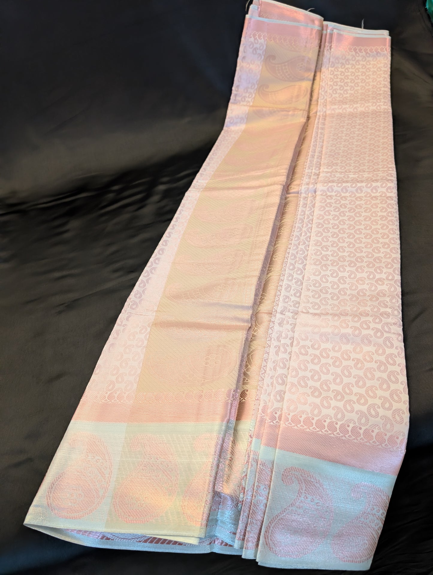 Pink Designer Saree – Full Set