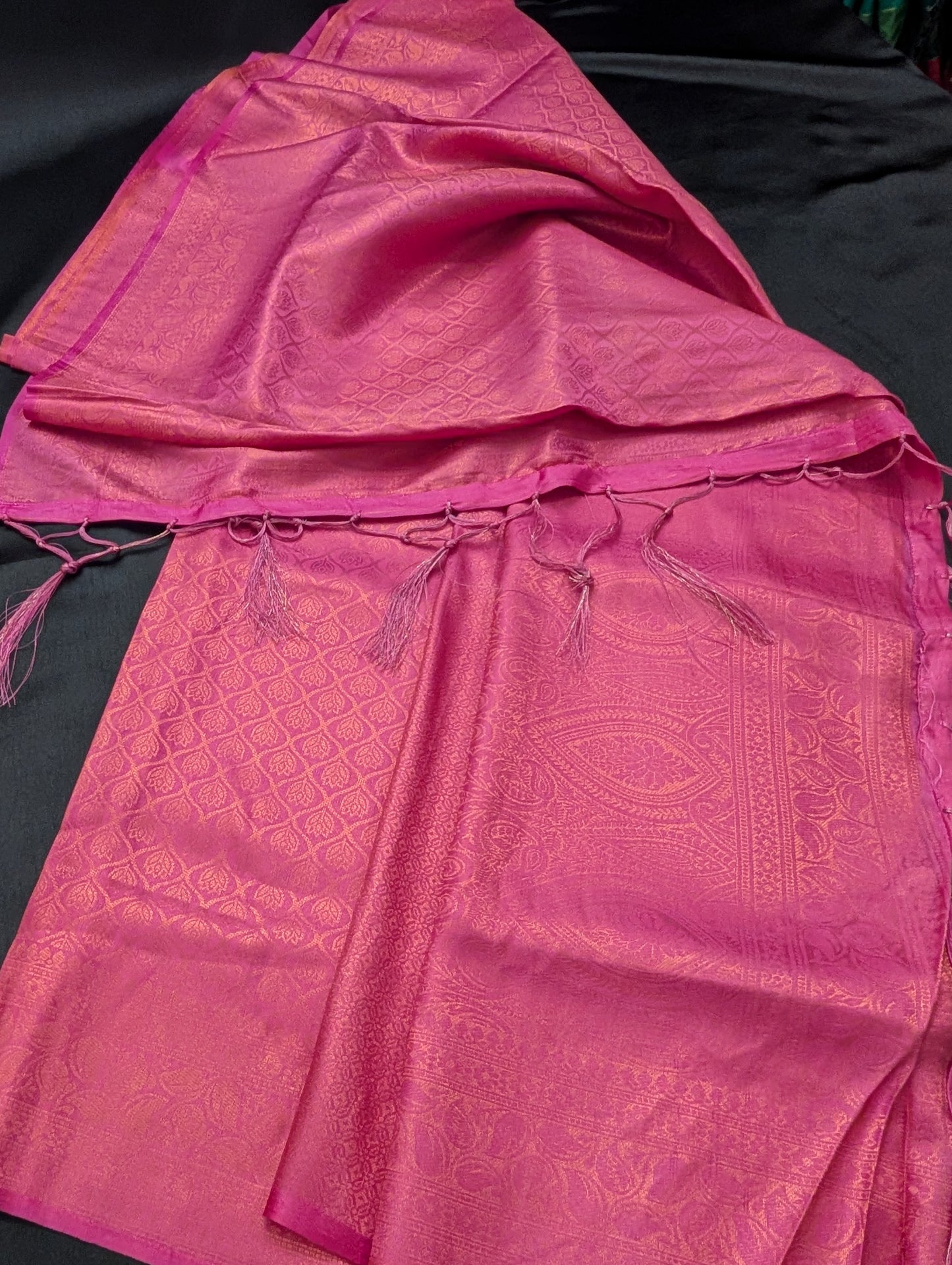 Pink Lightweight Designer Saree with Gold Designs – Full Set