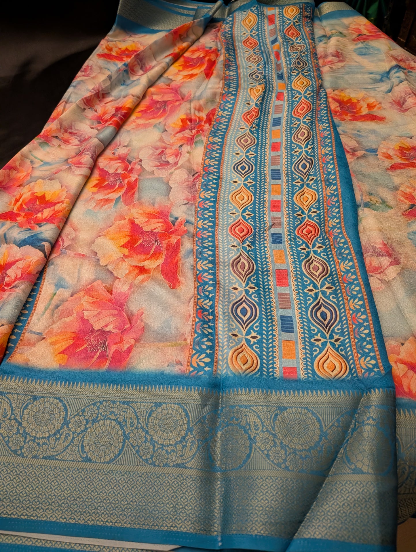 Blue Designer Pink Floral Print Saree – Full Set